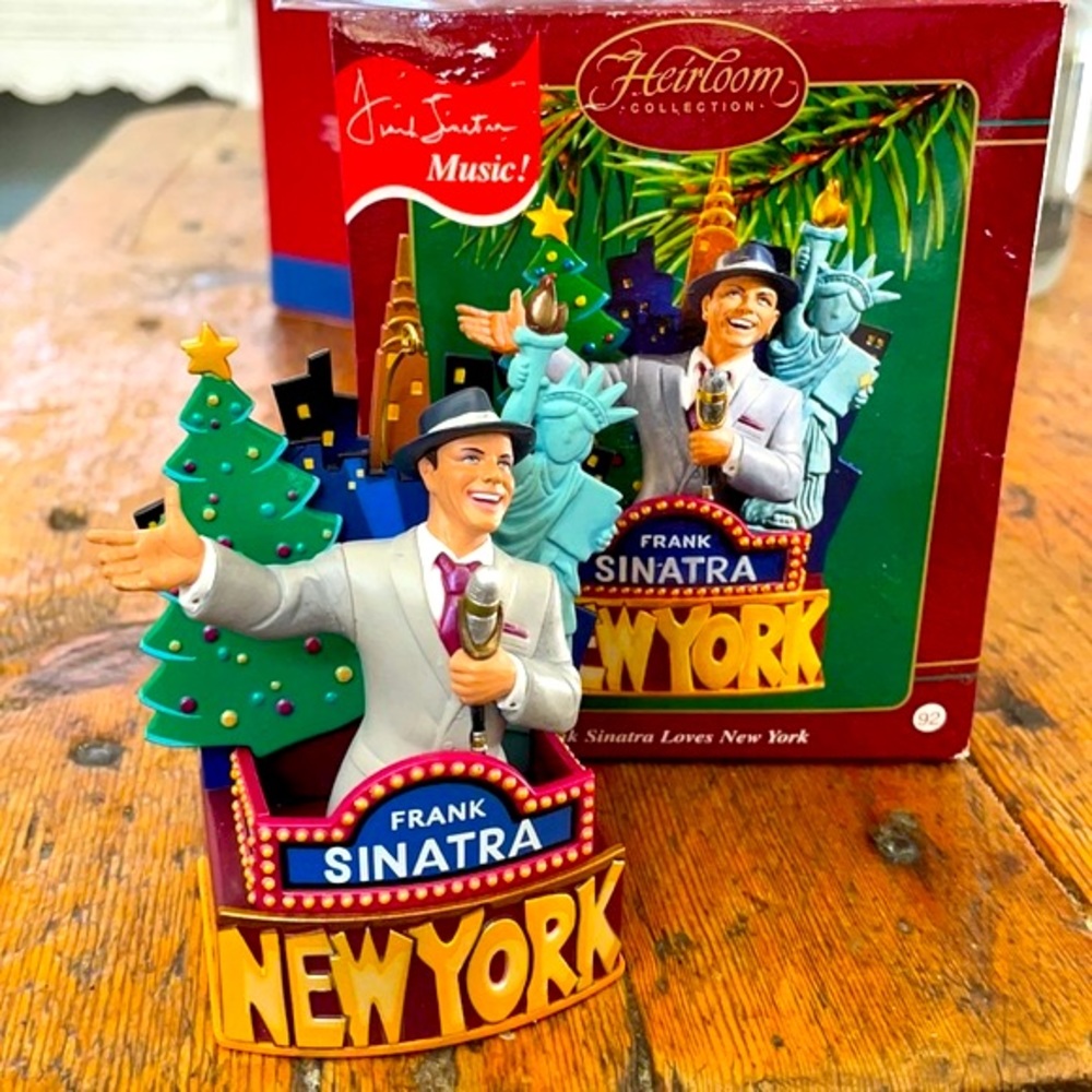 FRANK SINATRA➕New York Musical Ornament